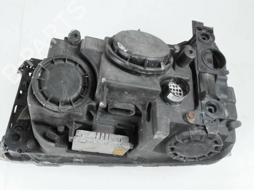 Right headlight LAND ROVER RANGE ROVER SPORT I (L320) 3.6 D 4x4 | BP25979705C29 