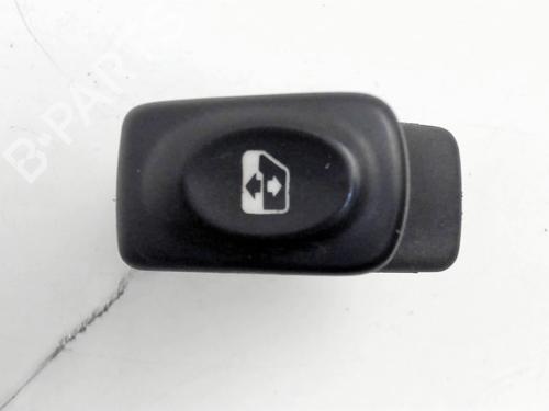 Used Left front window switch RENAULT CLIO II (BB_, CB_) 1.2 (BB0A, BB0F, BB10, BB1K, BB28, BB2D, BB2H, CB0A,... (58 hp) 30363963