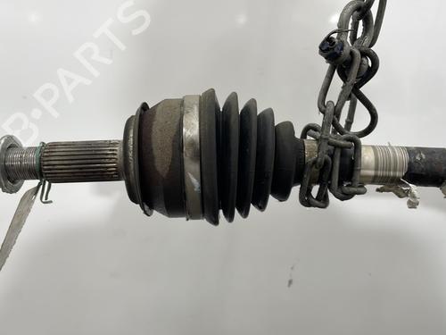 Used Right front driveshaft Right front driveshaft RENAULT KADJAR (HA_, HL_) 1.2 TCe 130 (HLMR) (130 hp) 33445610 33445610