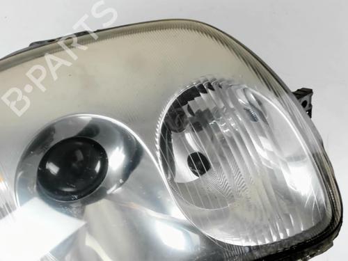 Used Right headlight Right headlight RENAULT CLIO II (BB_, CB_) 1.2 (BB0A, BB0F, BB10, BB1K, BB28, BB2D, BB2H, CB0A,... (58 hp) 21526115 21526115