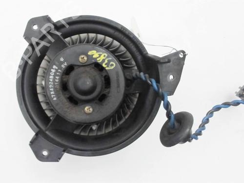 Heater blower motor CHRYSLER VOYAGER / GRAND VOYAGER III (GS_, NS_) 2.5 TD | BP21240663M62