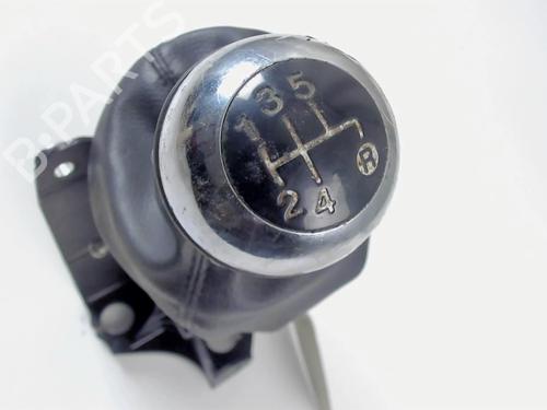 Used Gear lever Gear lever FIAT 500 (312_) 1.2 (312AXA1A) (69 hp) 20469507 20469507
