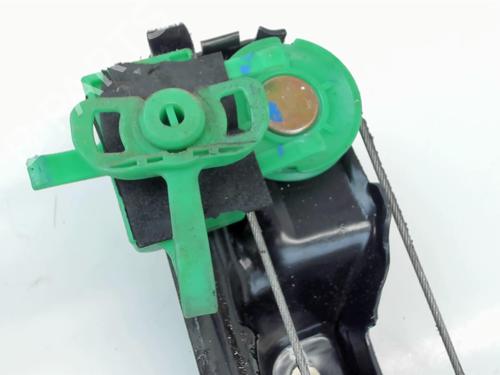 Used Front right window mechanism Front right window mechanism FIAT PUNTO (188_) 1.2 60 (188.030, .050, .130, .150, .230, .250) (60 hp) 20390484 20390484