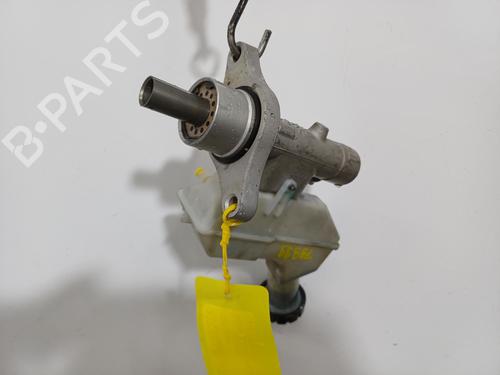 brake-master-cylinder-renault-clio-iii-br01-cr01-2005-2006-2007-2008-2009-2010-2011-2012-2013-2014-39520493 main image