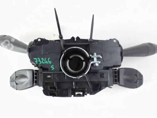 Used Steering column stalk Steering column stalk PEUGEOT 5008 (0U_, 0E_) 1.6 HDi (114 hp) 22103584 22103584