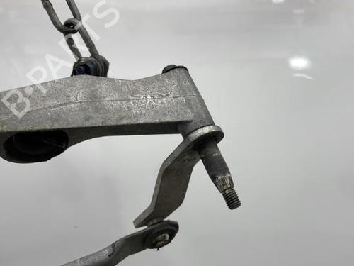 Used Front wipers mechanism Front wipers mechanism 21239608 21239608