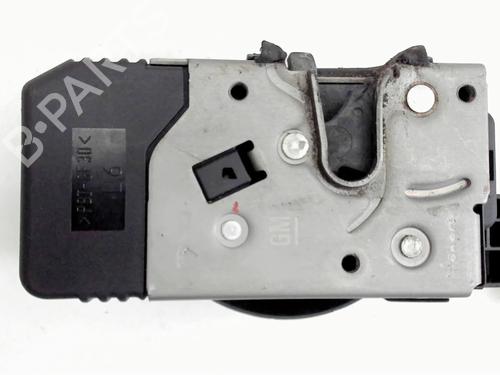 Serrure hayon RENAULT TRAFIC II Bus (JL) 2.0 dCi 90 (JL00, JL01, JL0H, JL0M, JL0P, JL0S) (90 hp) 31871698