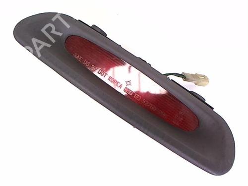 Used Third brake light Third brake light HYUNDAI LANTRA II Estate (J-2) 1.9 D (68 hp) 20438081 20438081