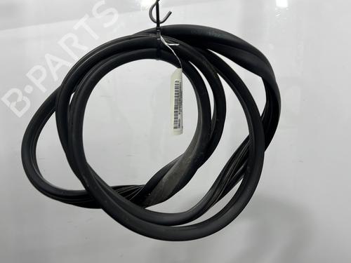 Used Rubber door seal Rubber door seal DACIA DOKKER MPV (KE_) [2012-2021] 33726053 33726053