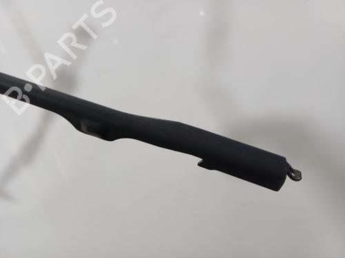 front-windshield-wiper-arm-seat-leon-1p1-2005-2006-2007-2008-2009-2010-2011-2012-2013-38024147 main image