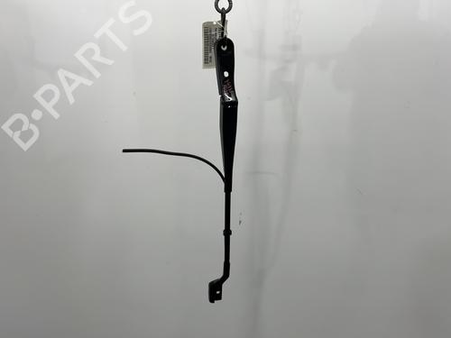 Used Front windshield wiper arm Front windshield wiper arm 22695892 22695892