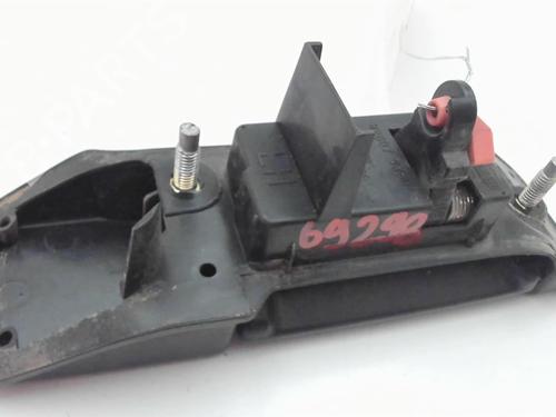 Used Rear left exterior door handle Rear left exterior door handle 20401003 20401003