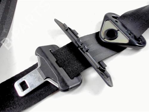 Used Rear right seatbelt Rear right seatbelt 21236849 21236849