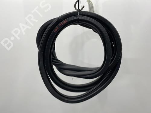 Used Rubber door seal DS DS 7 Crossback (J4_, JR_, JC_) 2.0 BlueHDi 180 (JJEHZR) (177 hp) 22695894