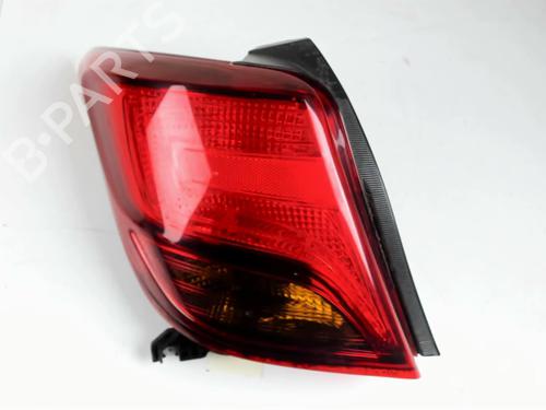 Piloto trasero izquierdo TOYOTA YARIS (_P13_) 1.5 Hybrid (NHP130_, NHP130) (101 hp) 30822448