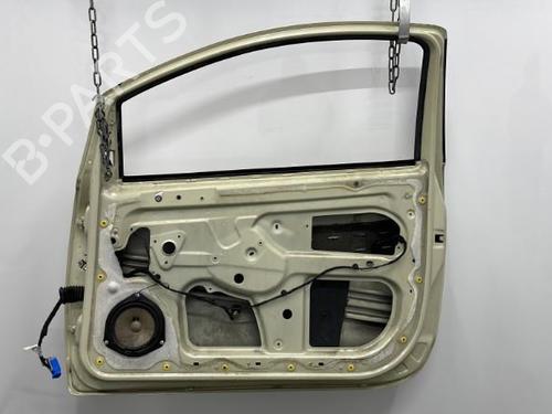 Used Right front door FORD KA (RU8) 1.3 TDCi (75 hp) 20400649