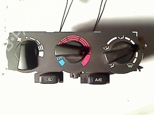 Used Climate control NISSAN PRIMERA Hatchback (P11) 1.6 16V (99 hp) 20432936