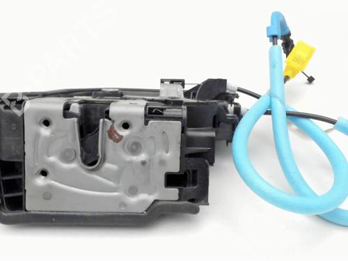 Used Front left lock BMW 2 Active Tourer (F45) 218 d (150 hp) 29375165