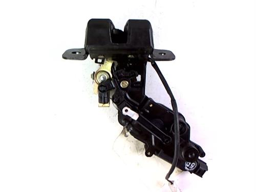Used Tailgate lock Tailgate lock KIA CERATO I Hatchback (LD) 1.6 CRDi (115 hp) 20402876 20402876