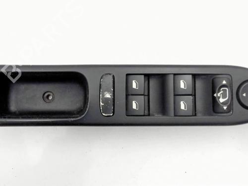 Used Left front window switch PEUGEOT 307 Break (3E) 1.6 HDi 110 (109 hp) 29412382