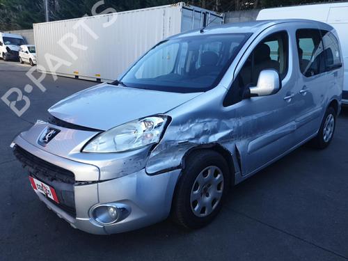Front wiper motor PEUGEOT PARTNER Tepee 1.6 HDi 90 | BP20451324M29 