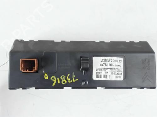 Used Display monitor Display monitor CITROËN C4 II (NC_) 1.6 HDi 90 (92 hp) 22103606 22103606