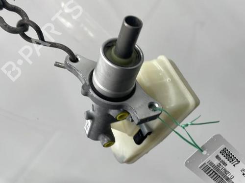 Used Brake master cylinder MITSUBISHI COLT VI (Z3_A, Z2_A) 1.3 (Z21A) (95 hp) 20441669