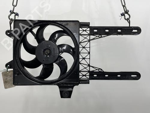 Used Radiator fan FIAT PUNTO (176_) 60 1.2 (176AP, 176AR, 176AQ, 176BB) (60 hp) 21062250