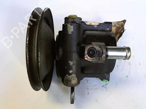 Used Steering pump VOLVO 940 Kombi (945) 2.4 Turbo Diesel (109 hp) 22914306