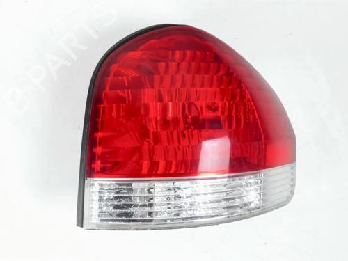 Used Right taillight HYUNDAI SANTA FÉ I (SM) 2.0 CRDi 4x4 (125 hp) 27091757