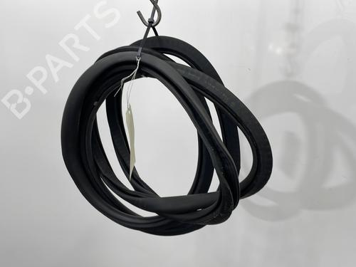 Rubber door seal VW POLO IV (9N_, 9A_) 1.4 FSI | BP29437950C142 