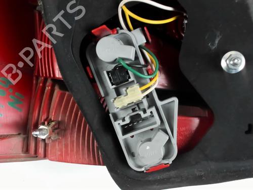 Right taillight TOYOTA YARIS (_P9_) 1.4 D-4D (NLP90_, NLP90R) | BP30736418C35 