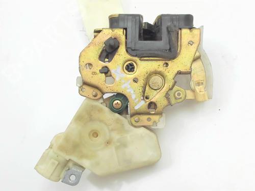 Used Rear left lock NISSAN X-TRAIL I (T30) 2.2 dCi 4x4 (136 hp) 20452098