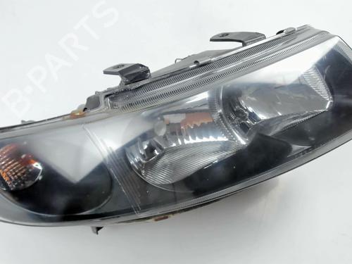 Used Right headlight SEAT LEON (1M1) 1.9 TDI (90 hp) 20405656