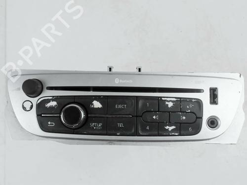 Used Radio Radio 38024016 38024016
