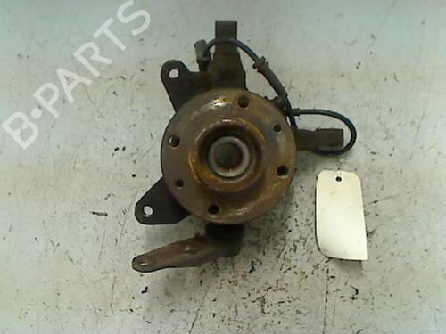 Achsschenkel links vorne für RENAULT SCÉNIC I MPV (JA0/1_, FA0_) 1.6 (JA00, JA16, JA15, JA19, JA1V, JA2B, JA2C, JA0B,... (107 hp) 20454536