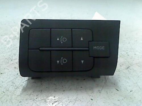 Used Headlight switch FIAT DUCATO Van (250_) 120 Multijet 2,3 D (120 hp) 21232054