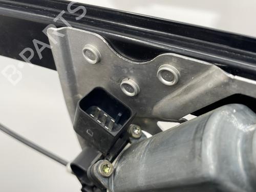 Rear right window mechanism MERCEDES-BENZ S-CLASS (W220, V220) S 320 CDI (220.026, 220.126) | BP31817494C25