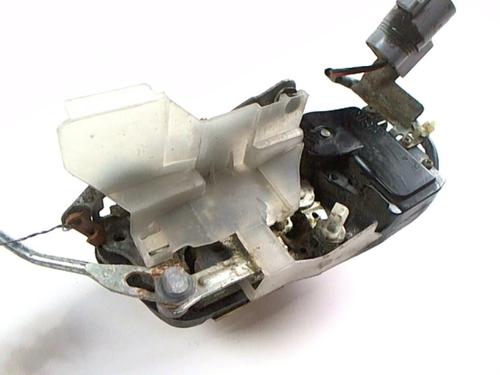 Used Front right lock TOYOTA COROLLA Liftback (_E10_) 1.3 XLI (EE101_, EE101R) (88 hp) 21234915