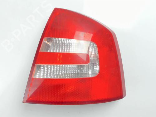 Right taillight SKODA OCTAVIA II (1Z3) 1.9 TDI | BP20427810C35 