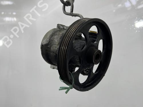 Used Steering pump Steering pump OPEL VIVARO A Van (X83) 1.9 DI (F7) (80 hp) 33559917 33559917