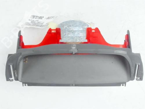 Used Third brake light Third brake light 37252082 37252082