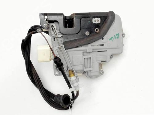 Front left lock VW PASSAT B6 (3C2) 2.0 TDI 16V | BP26666486C98 