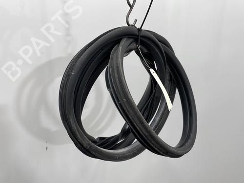 rubber-door-seal-opel-combo-box-bodympv-x12-2012-26586235 main image