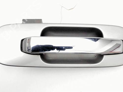 Used Front right exterior door handle NISSAN X-TRAIL I (T30) 2.2 dCi 4x4 (136 hp) 28811100