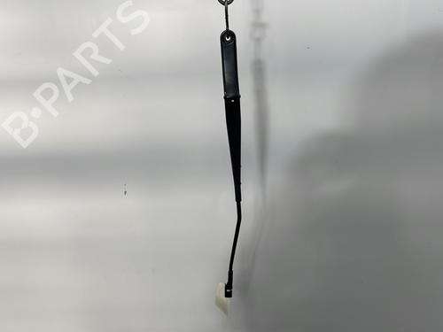 Used Front windshield wiper arm AUDI Q5 (8RB) 3.0 TDI quattro (240 hp) 30941396