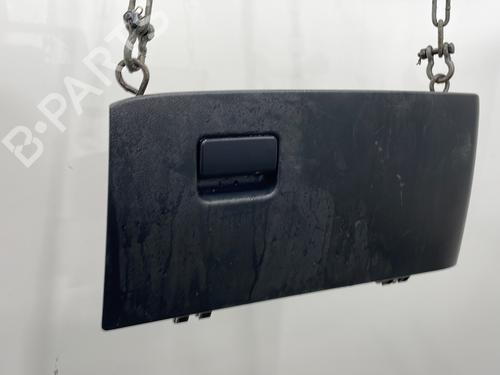 Used Glove box Glove box TOYOTA YARIS (_P21_, _PA1_, _PH1_) 1.5 Hybrid (MXPH10, MXPH11) (116 hp) 22599854 22599854