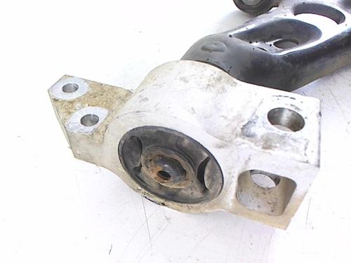 Right front suspension arm VW GOLF VI (5K1) 2.0 TDI | BP20466892M13 