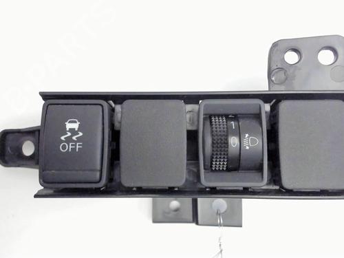 Mando luces NISSAN QASHQAI II (J11, J11_) 1.2 DIG-T (115 hp) 31355472