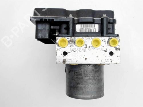 Used ABS pump PEUGEOT 508 I (8D_) 1.6 HDi (112 hp) 22599838